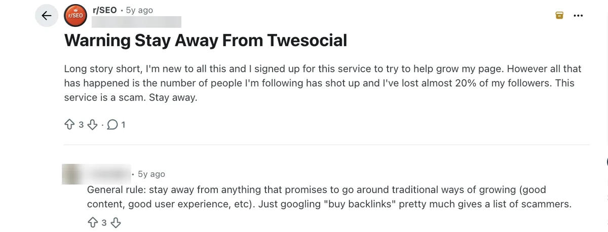 Reddit r/SEO post "Warning Stay Away From Twesocial" describing almost 20% of followers lost