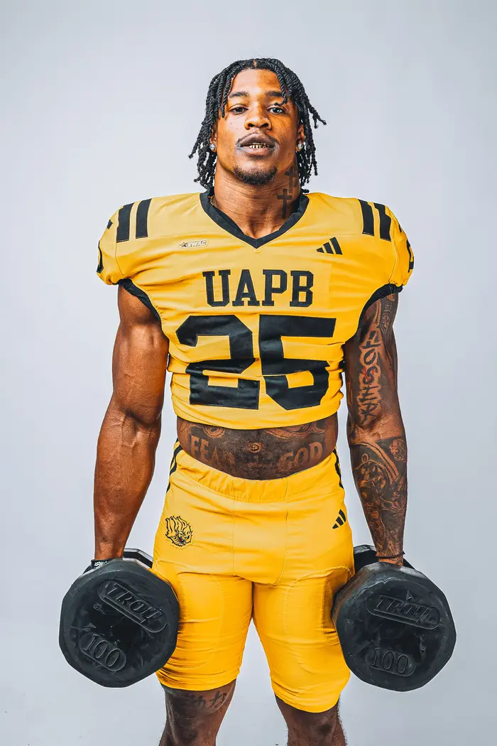 Jaylen Jennings ( 1amjayy )