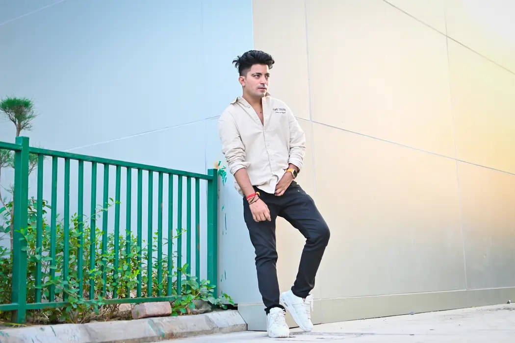 Aryan Chauhan ( a4artist137 )