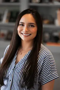 Alexis Howell ( alexishowell )