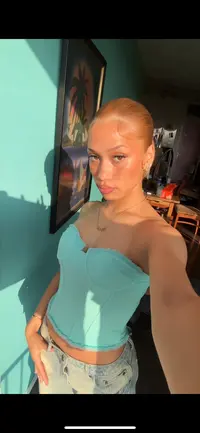 Alyssa Derix ( alyssatiktoktosti )