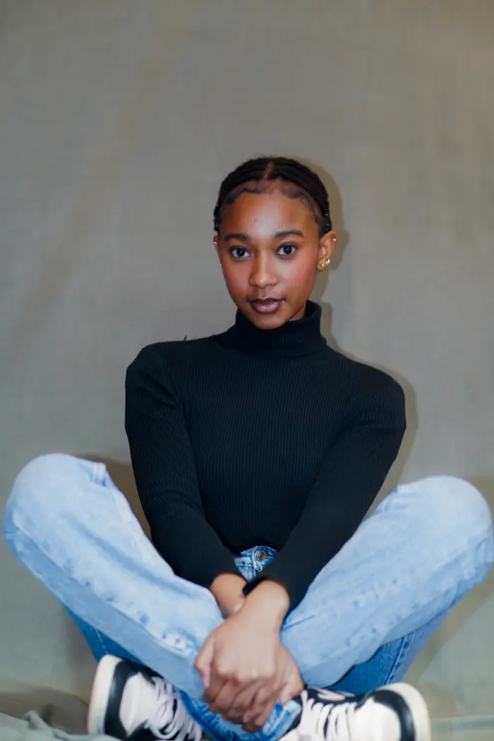 Mitchelle Mahuni ( aprilsunset )