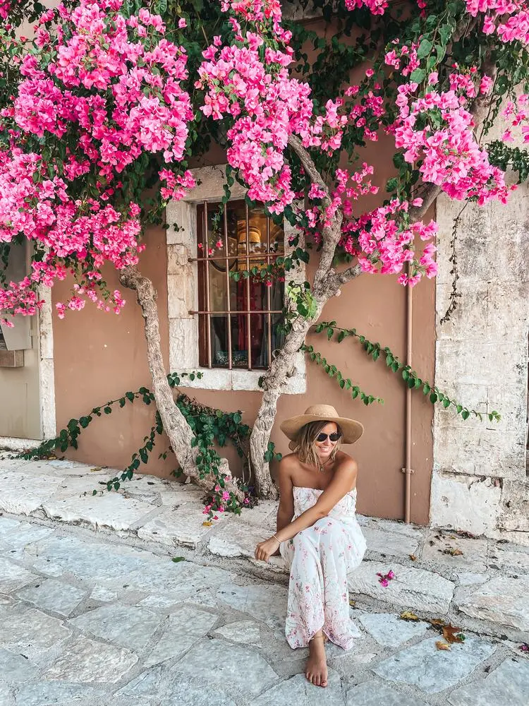 Maria ( aworldofdestinations )