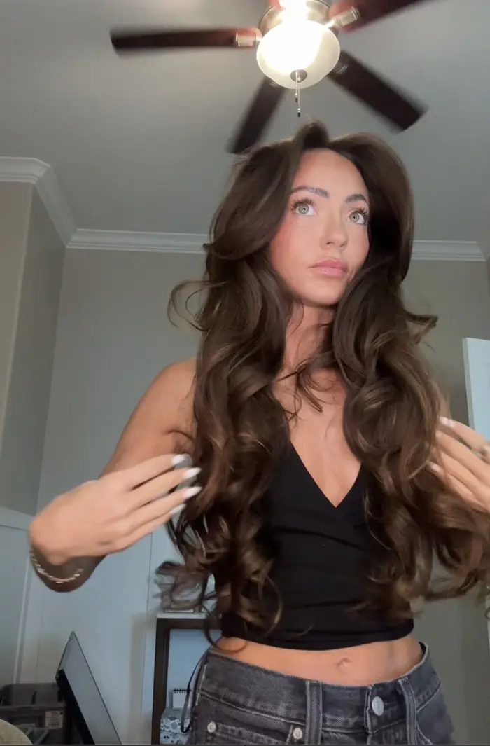 Cassandra Freeman ( cassandrafree )