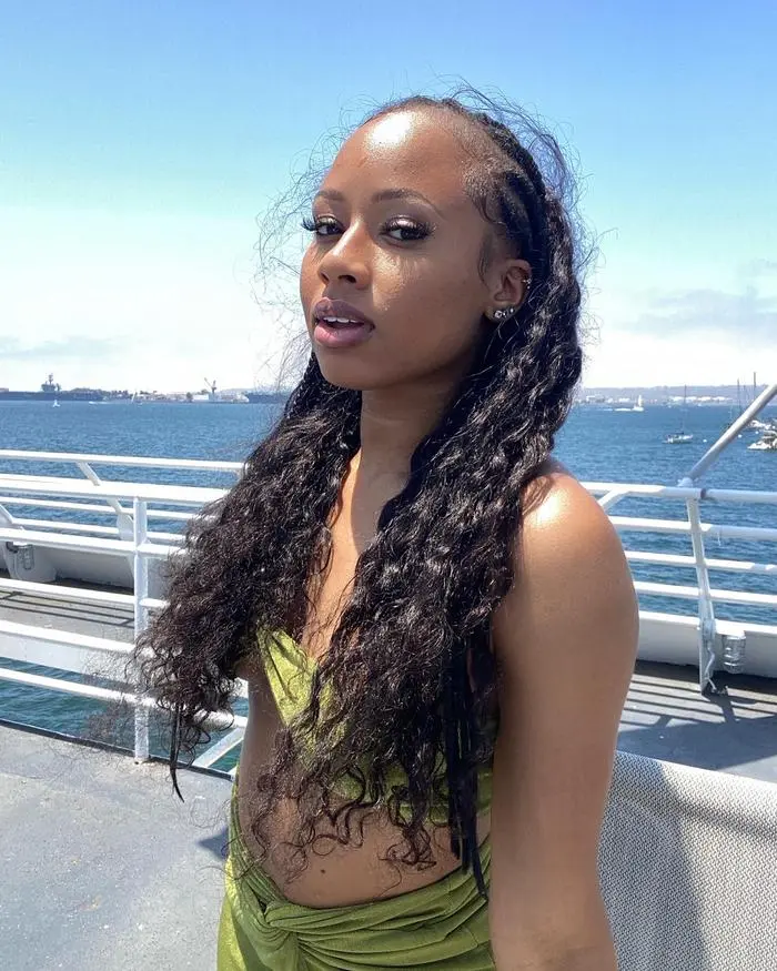 Chiamaka Ikwuezunma ( chichistyless )