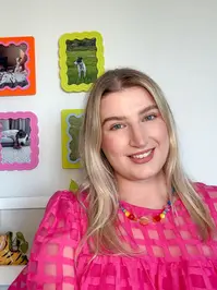 Casey Hartigan ( colourfullycasey )