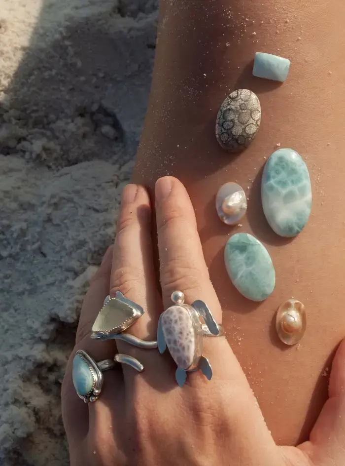 Mia Halcomb ( creativewithmia )