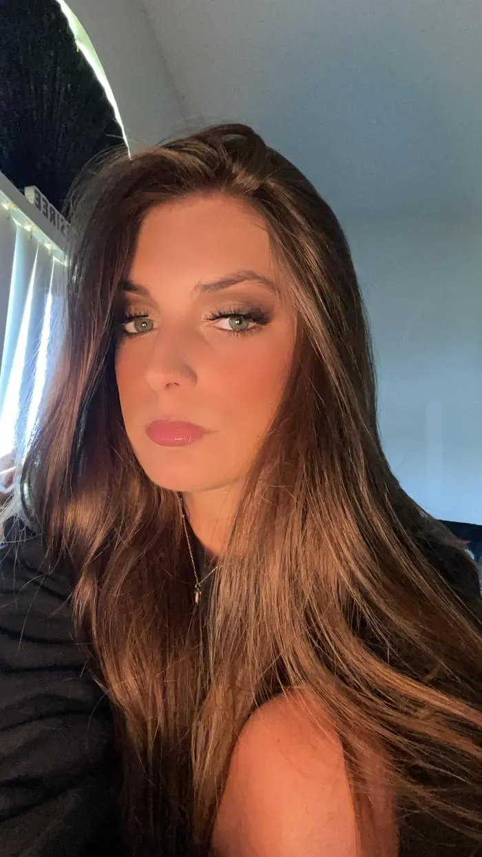 Desiree Modica ( desiimodica )