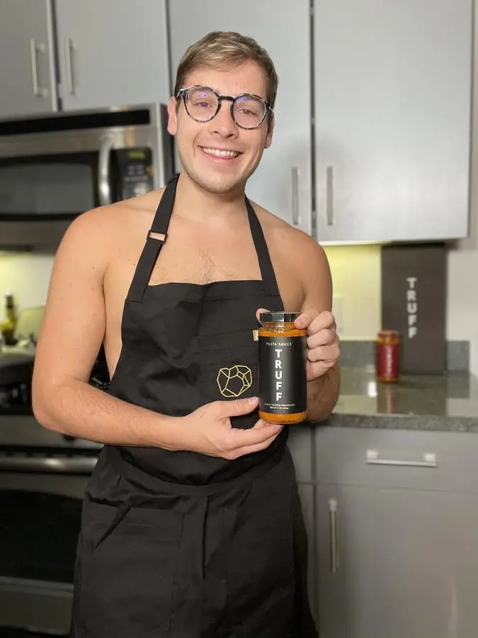 Elliott Norris ( elliott )
