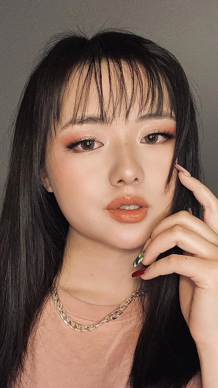 Emily Yang ( emilyyang )
