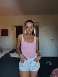 Evelyn Rados ( evelyn-65838 )