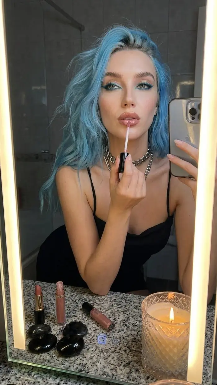 Soraya Thorne ( fauxfeast )