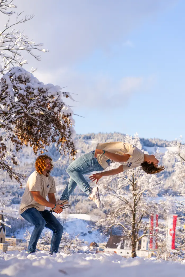 Noah Roten ( flippingnoah )