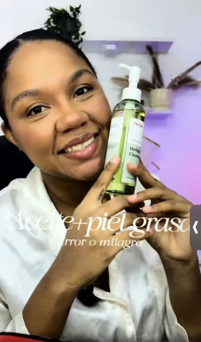 Geysi Contreras ( geysicontrerasfl )