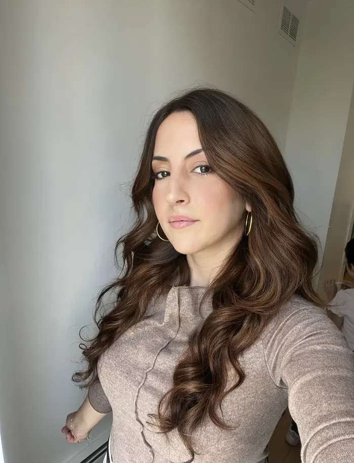 Kamila Rahmouni ( hellokaamila1331 )
