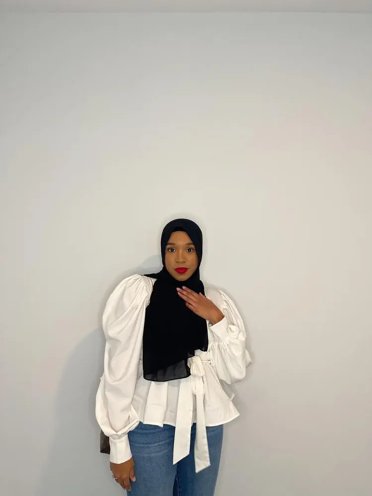 Alexis Chanté ( itsalexischante )