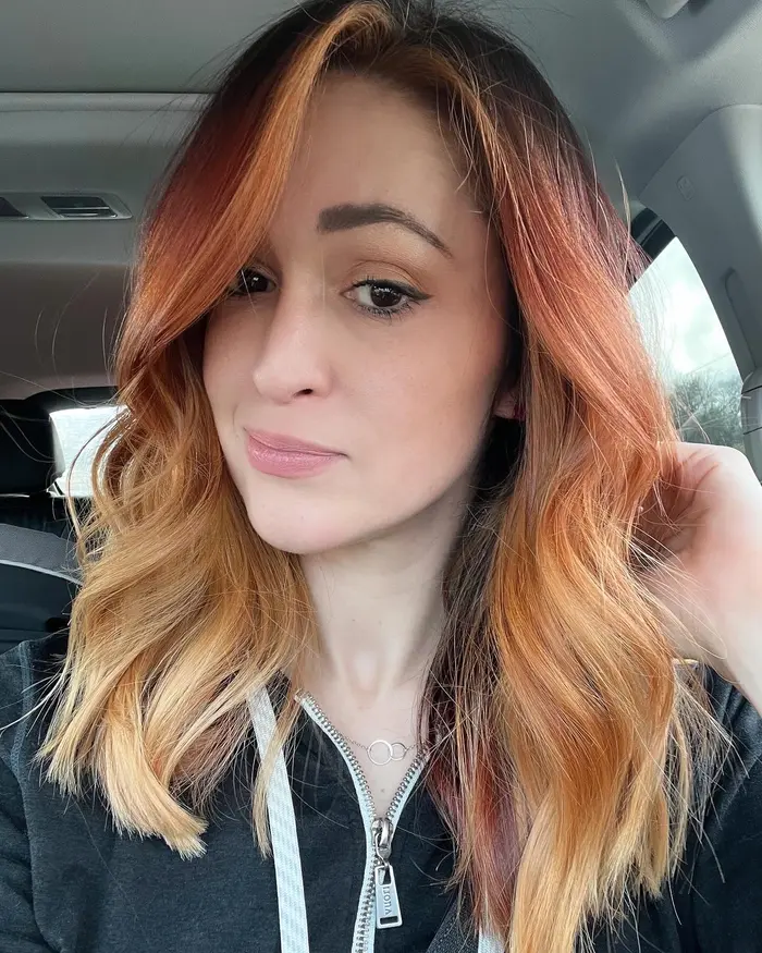 Jaclyn Frank ( jaclynglenn )