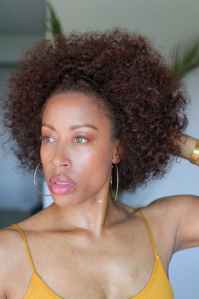 Jasmine Oliver ( jascoloredcurls )