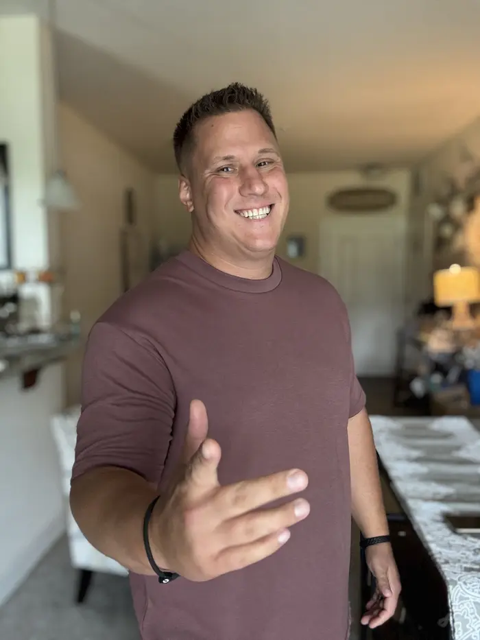 Jason Edwards ( jasonugccreator )