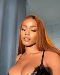 Josiana Lou ( josianalou )
