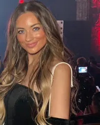 Julia Frys ( juliafrys )