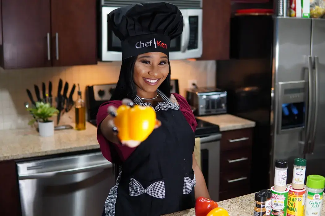 Nekenya Stclair ( kenskitchennn )