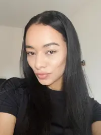 Larissa Felizardo ( larissafelizardo )