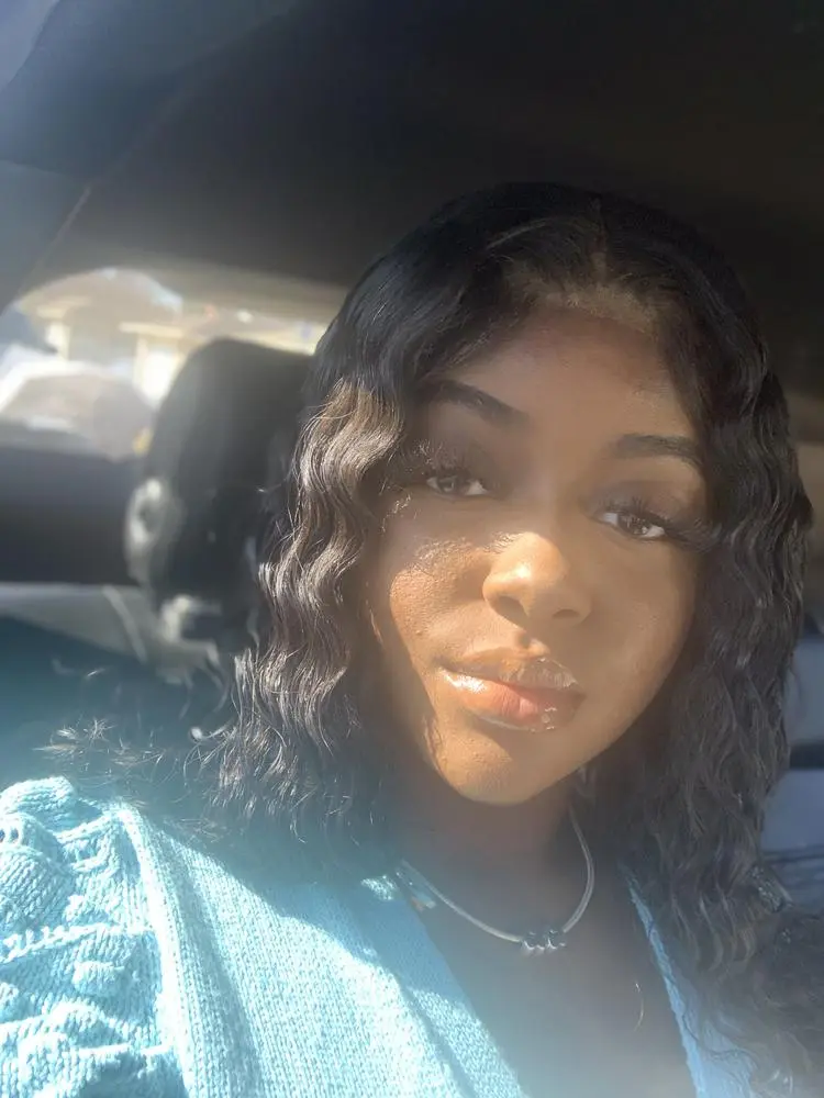 Chrissy Debose ( lashesbychrissy )