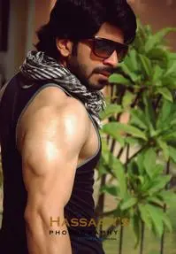 Mir Mahrooz Mahfooz ( mahroozmir )