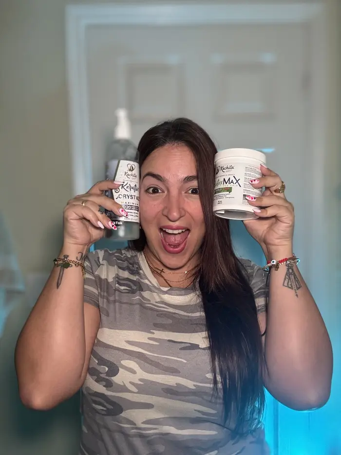 Marian Figueroa ( marianglowup )