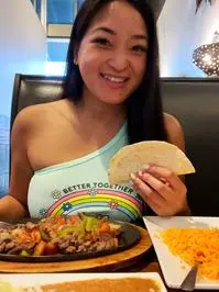 Marley Babe Eats ( marleybabeeats )