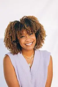Maya Bostick ( mayasimoneb )