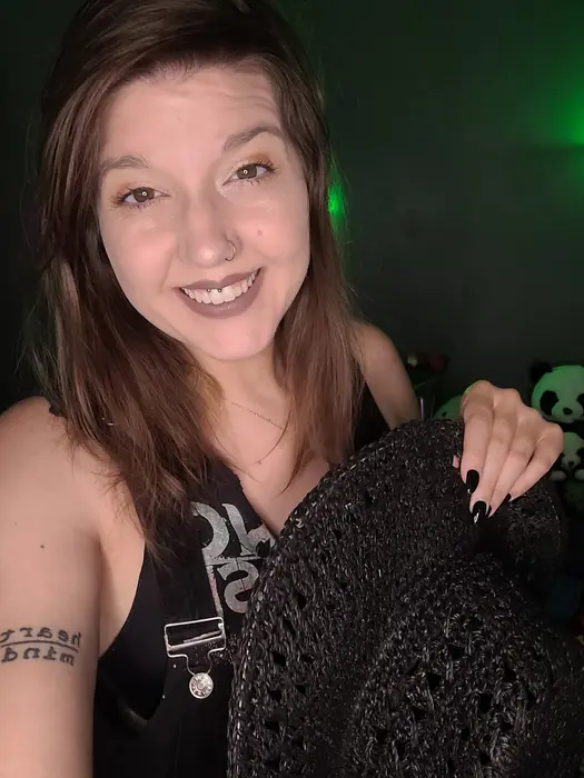 Micky ( mickythepanda )