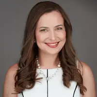 Amanda Snowden ( modernmavennial )