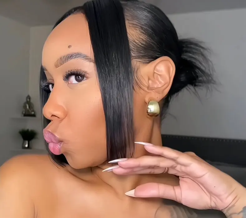Monai Sherie ( monaisherie )