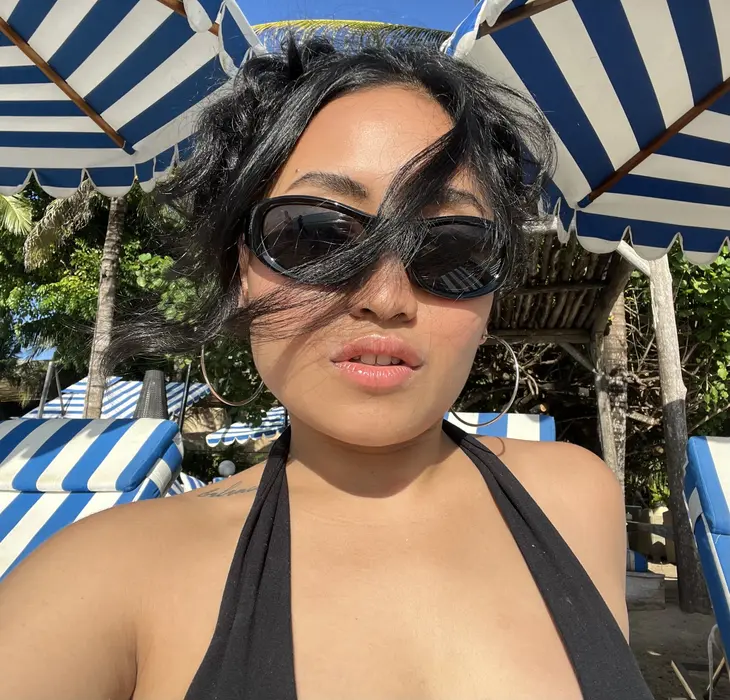 Nathasya Resqy ( nat28 )