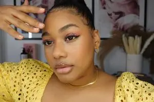 Marleny Reyes ( nenylifestyle )