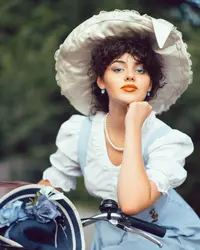 Nina Vico ( ninadelavico )