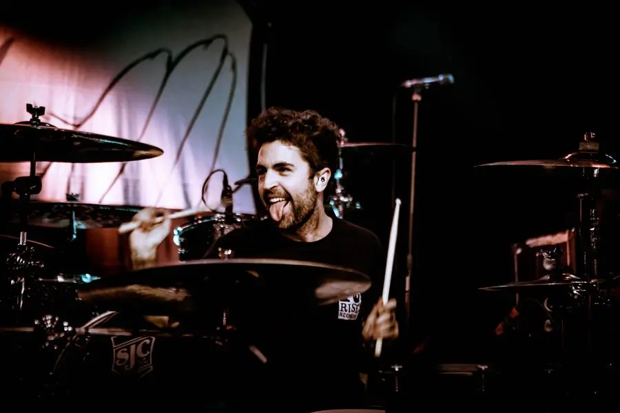 Grant Whitson ( omfgrant )