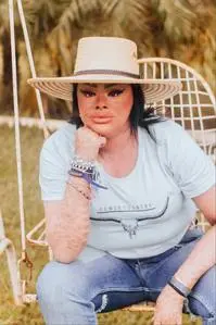 Paloma Aparecida Ferreira Lira ( palomaflira )