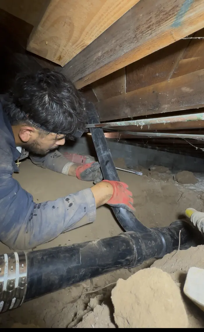 Jose Gallegos ( plumbingtales )