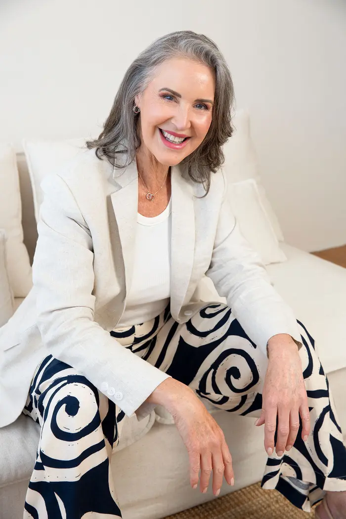 Sharon Young ( positivelyforeveryoung )