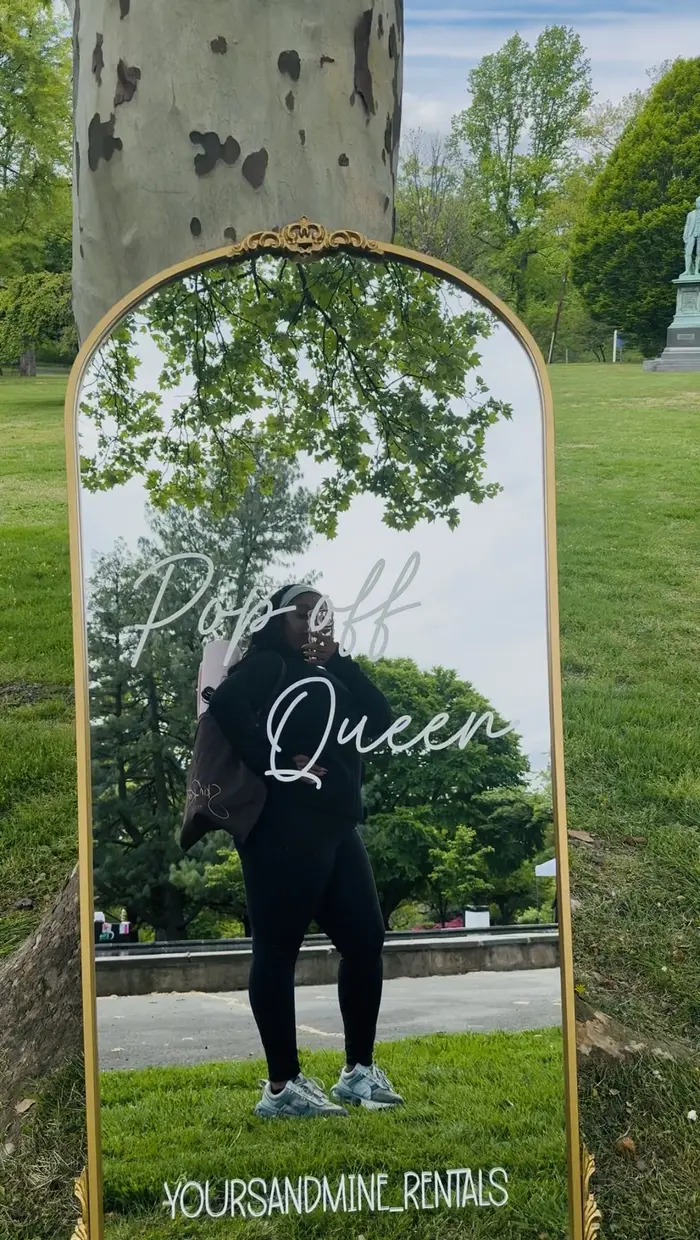Q4queen ( q4queen )