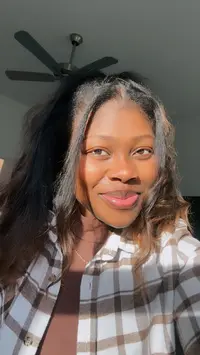 Ricquel Larkin ( ricquellarkin )