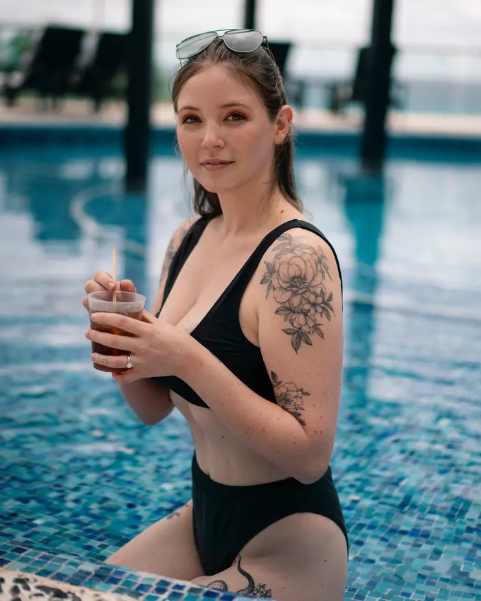 Robynlee Lapena ( robynlee )