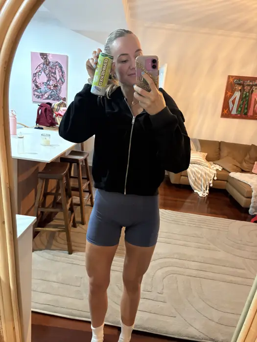 Jasmine Abramo ( runwithjaz )