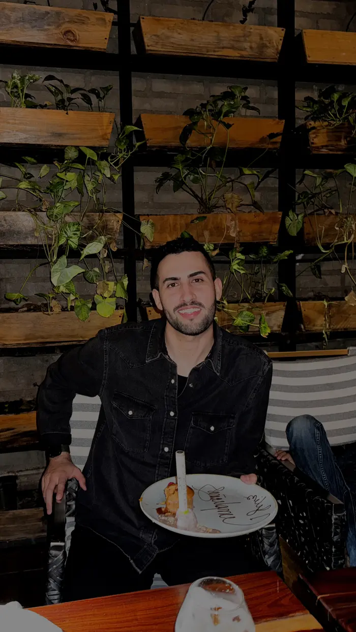 Samuel Zarate Romo ( samrobbie )