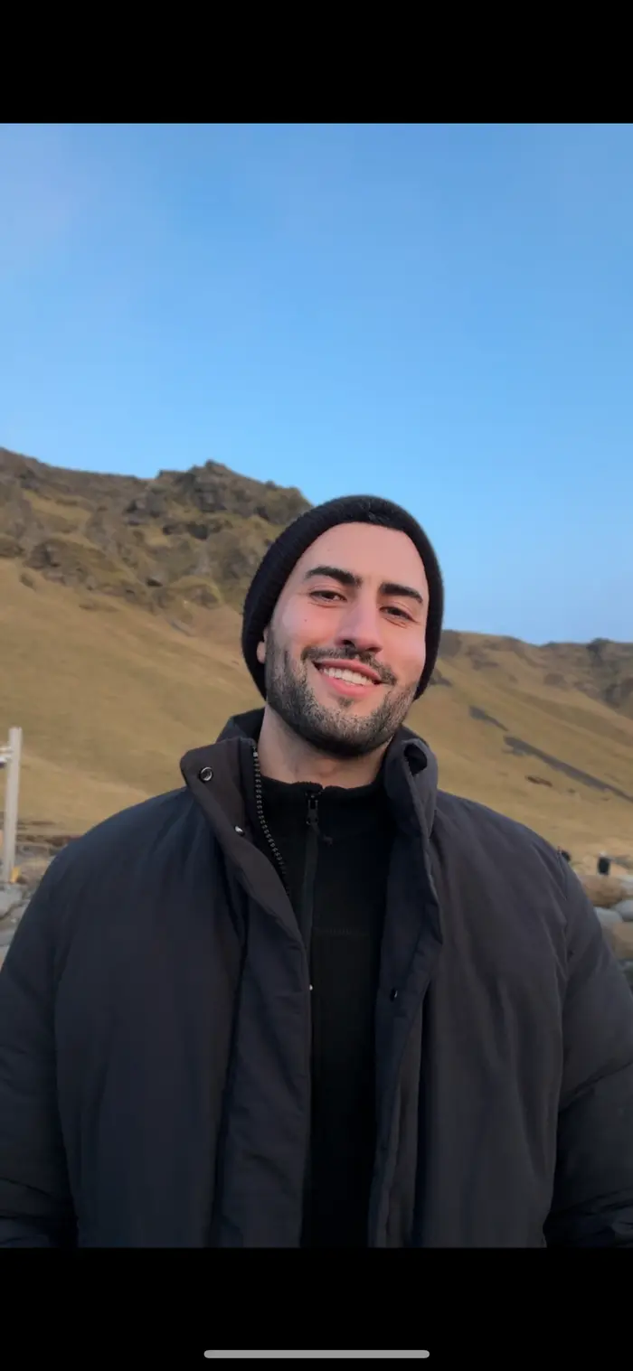 Samuel Zarate Romo ( samrobbie )