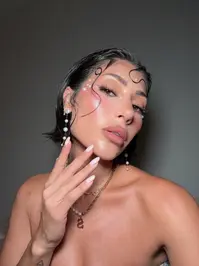 Savanna Guerra ( savannaguerrax )