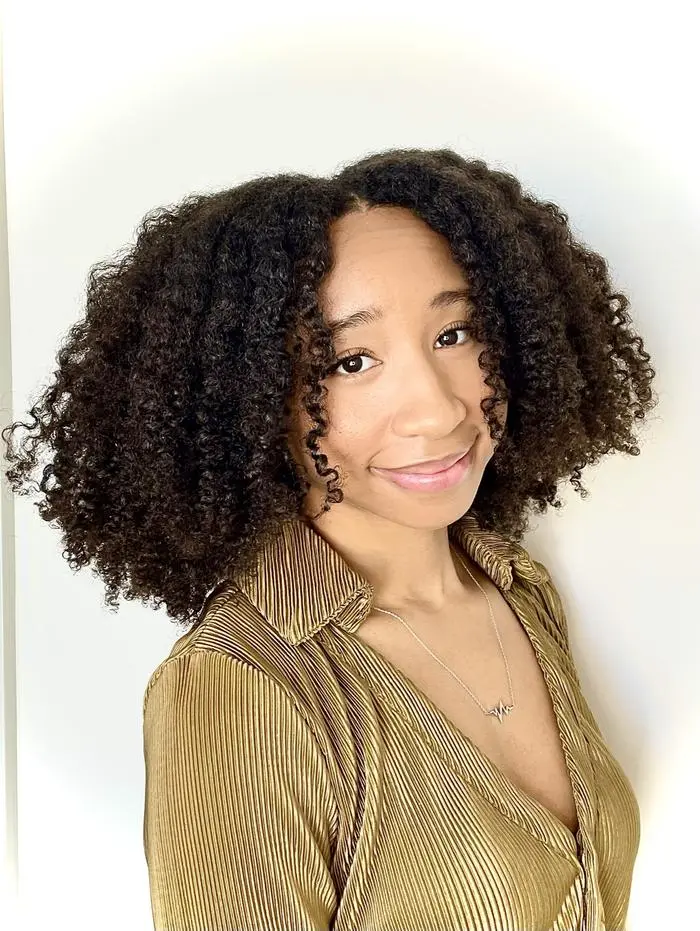 Nia Michelle ( shesnatural96 )